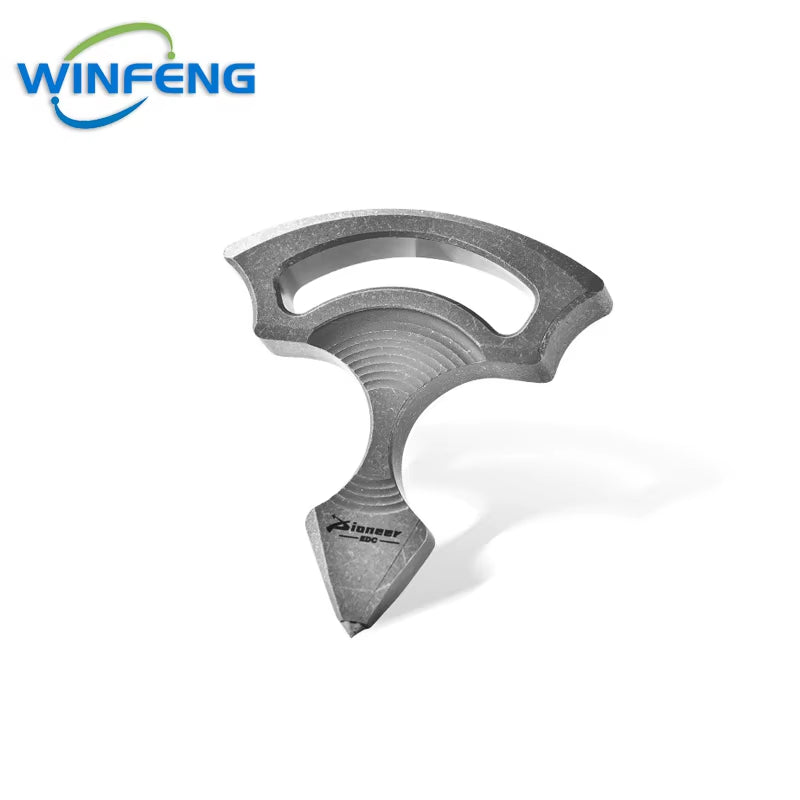 Portable Titanium Alloy Emergency Car Window Breaker Personal Security Protection Self-Defense Keychain Survival Supplies